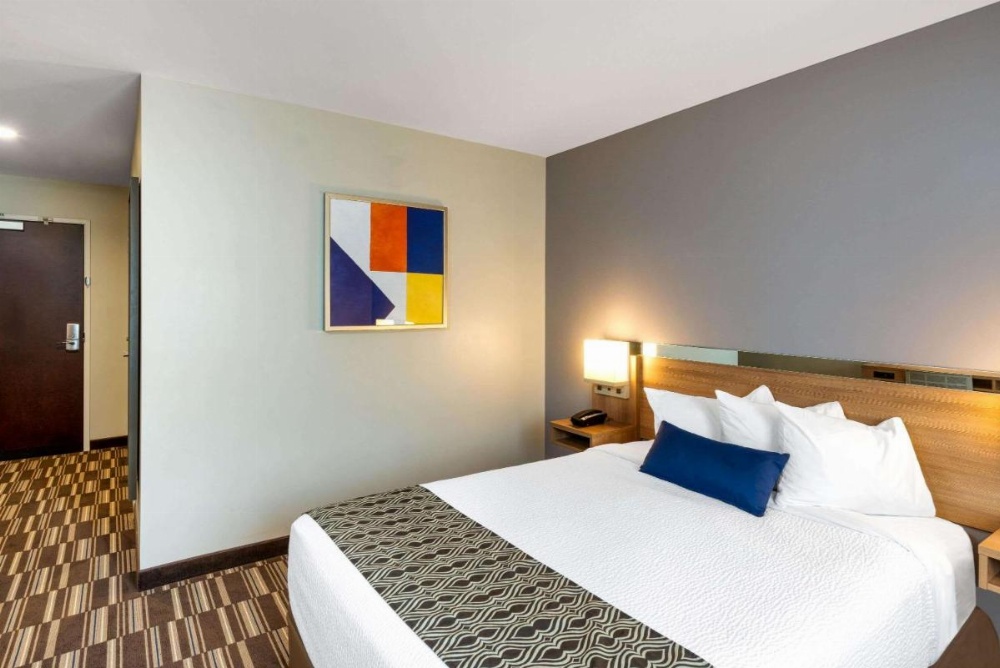 Room image 2